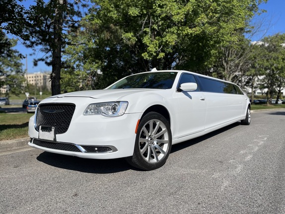 Chrysler 300 Limos