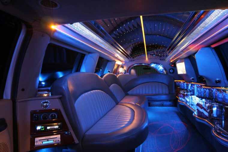 mercedes limo interior doral